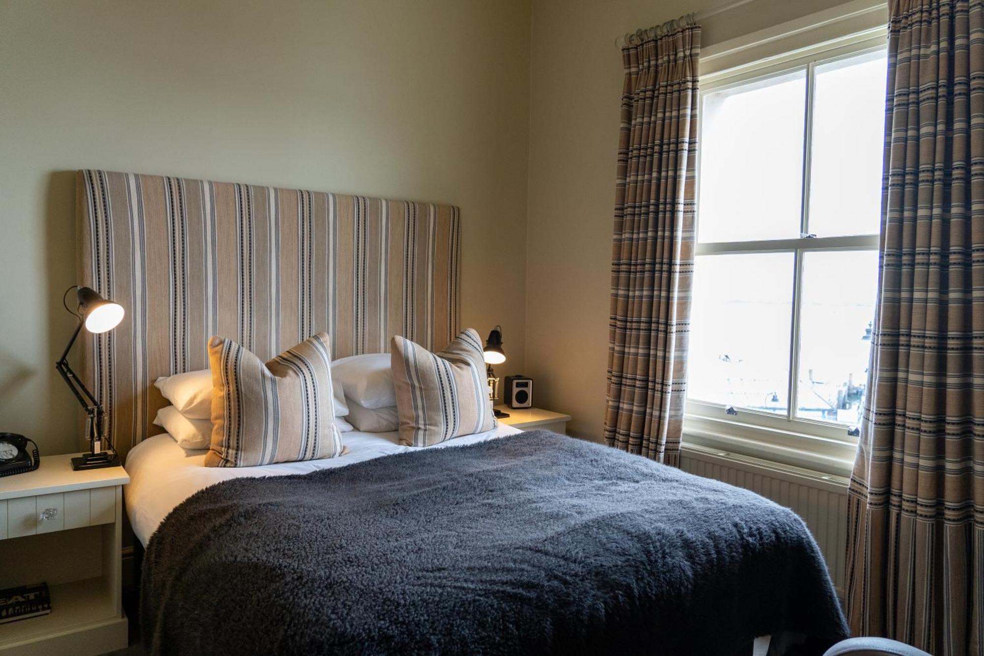 The Pier Hotel هارويتش المظهر الخارجي الصورة