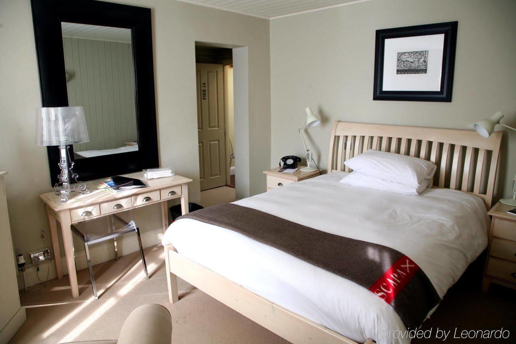 The Pier Hotel هارويتش الغرفة الصورة